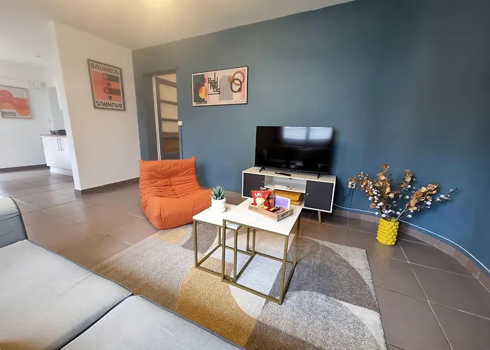 Le - Rez De Jardin *